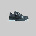 Trainer